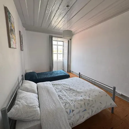 Quarto em Acomodações Particulares Cozy In The Center *