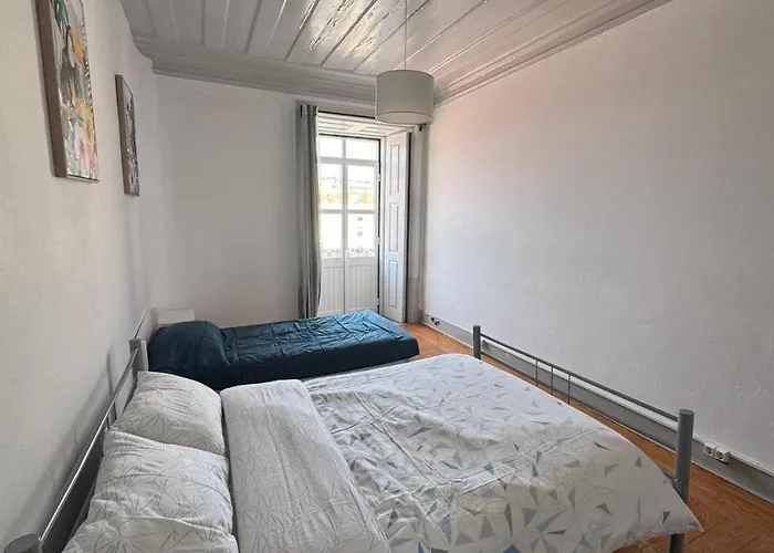 Quarto em Acomodações Particulares Cozy In The Center *