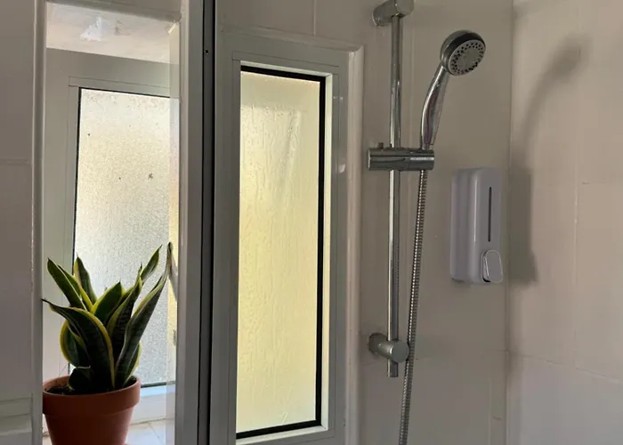 Cozy In The Center *