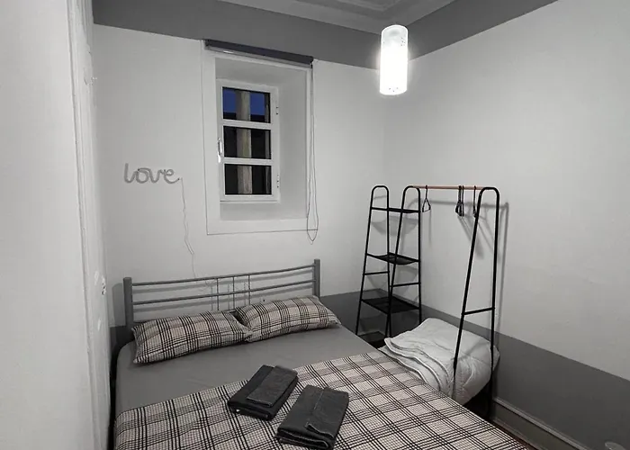 Cozy In The Center *